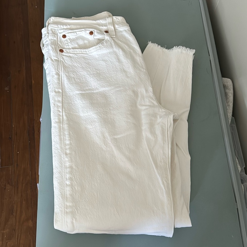 Levis wedgie straight